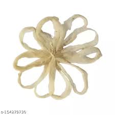 दिवाली पूजा के लिए, लक्ष्मी पूजा के लिए सिद्ध कमल के फूल के तने से बनी बत्तिया. wicks made from stem of lotus flower, proven for Lakshmi puja, for Diwali puja